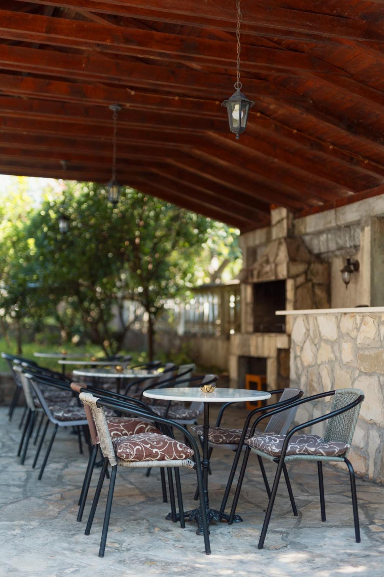 Villa Mia Apartments Bijela Dış mekan fotoğraf