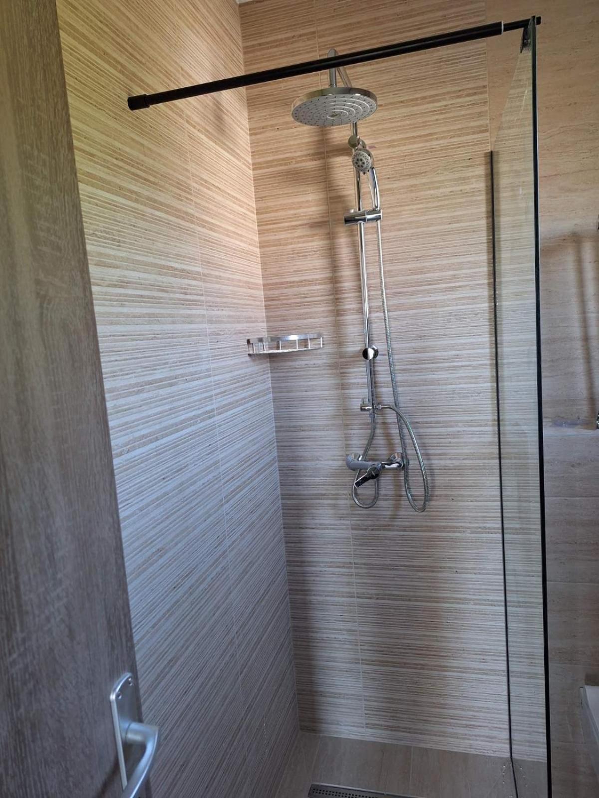 Villa Mia Apartments Bijela Dış mekan fotoğraf